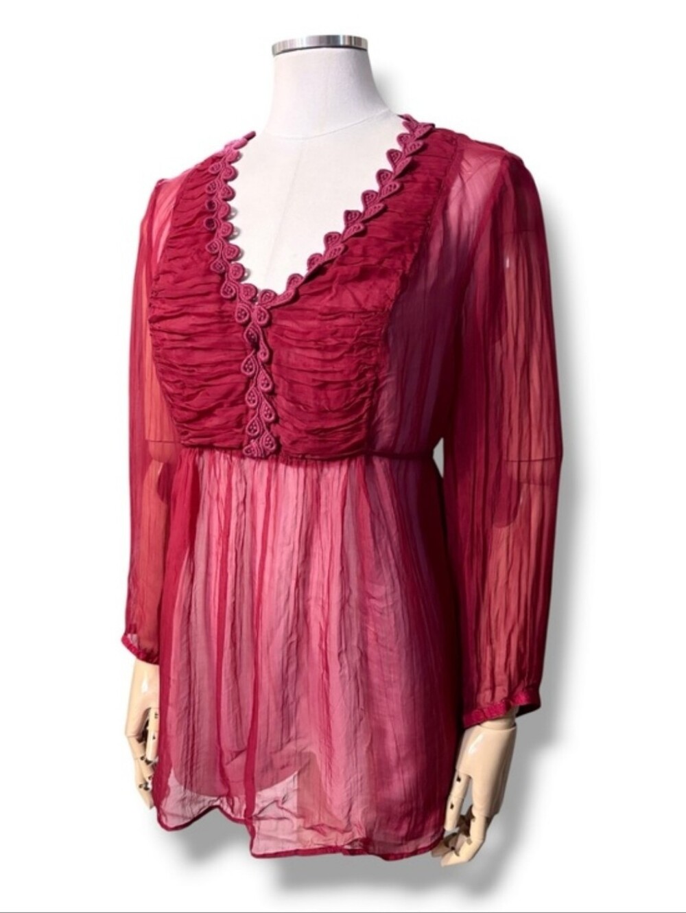 ANTHROPOLOGIE x MEADOW RUE Red Sheer Ruched Bib Tie Waist V-Neck Blouse Size 12